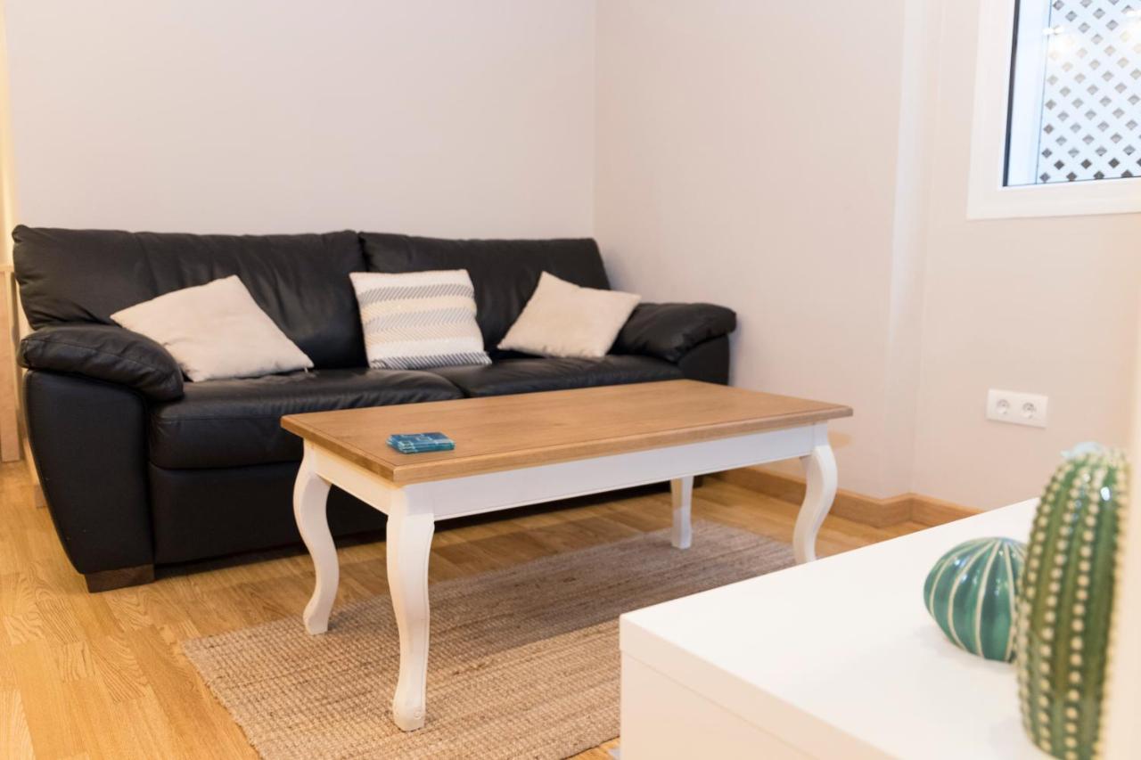 Confort en el Centro de la Ciudad Apartamento con patio privado Parking opcional Málaga Exterior foto